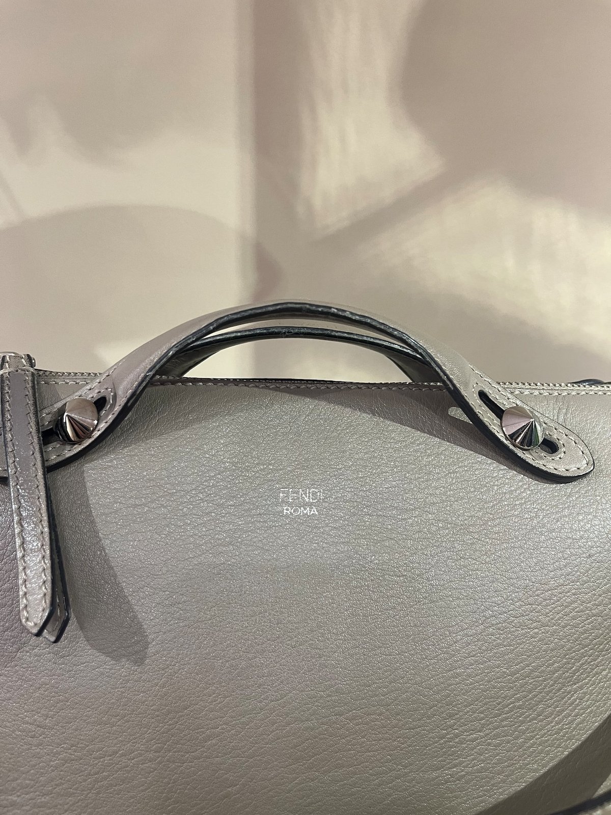 FENDI バイザウェイ　グレージュ　ボストン　ショルダーバッグ フェンディ ハンドバッグ/ボストンバッグ/ショルダーバッグ バッグ