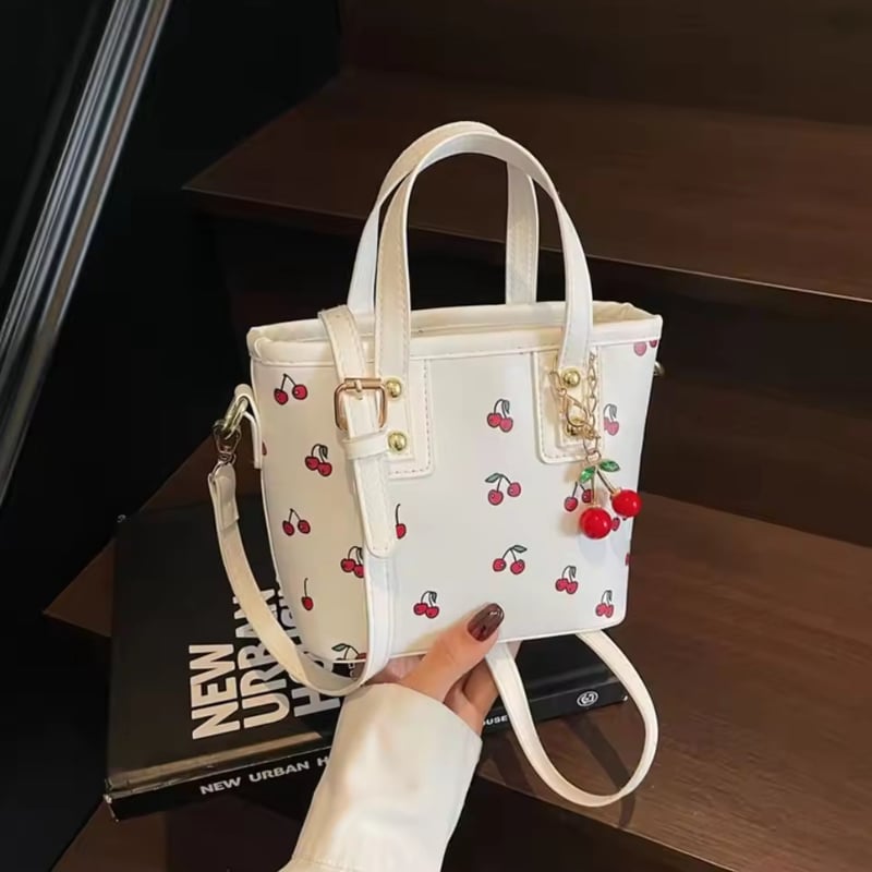 今季話題独占チェリー柄 2WAYミニバッグ ショルダー&ハンドバッグ