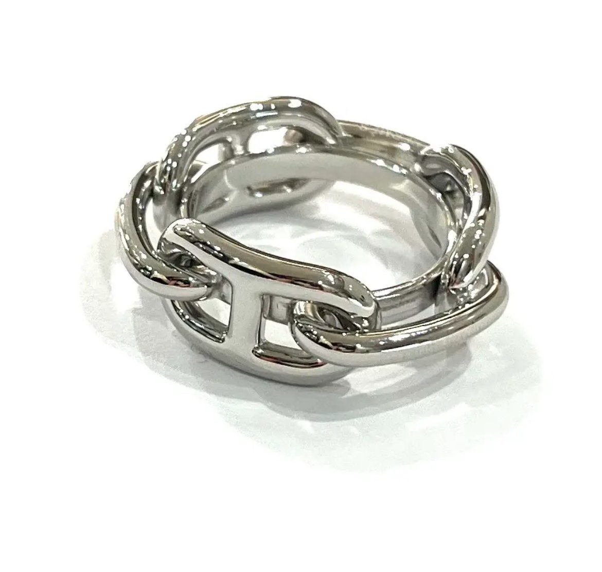 再入荷【HERMES 】HERMES スイス製 スカーフリングVINTAGE