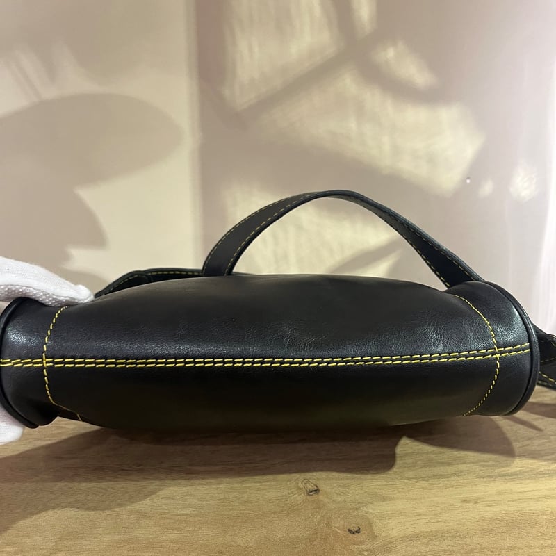 1728【LOEWE ロエベ】ヴィンテージ 本革レザーショルダーバッグ