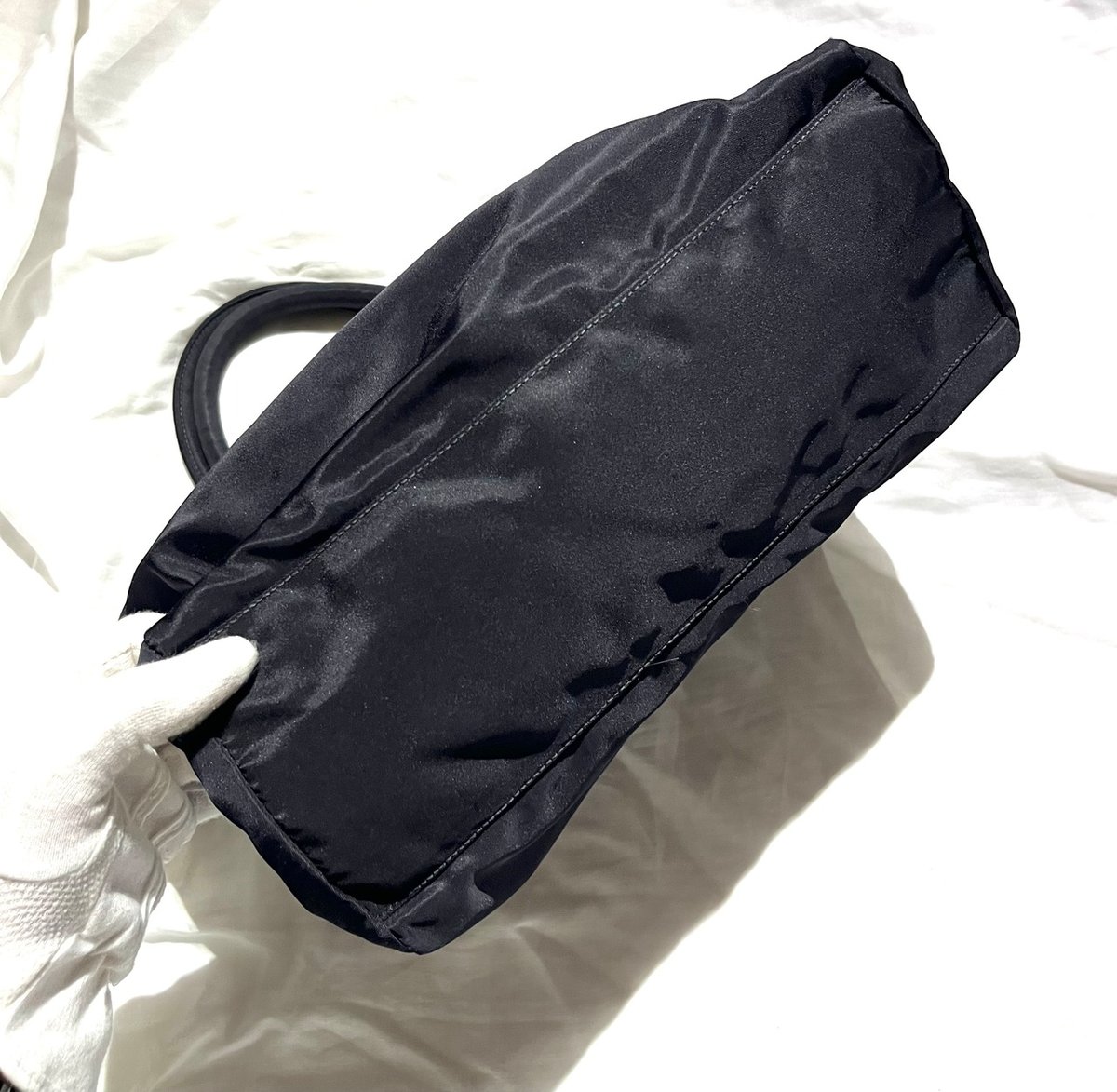 131390's VINTAGE PRADA ナイロン 三角プレートトートハンドバック
