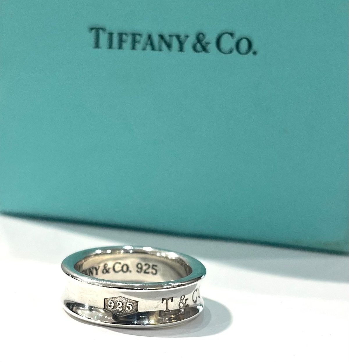 【Tiffany & Co. 】925シルバーリング 16号? 時代を超えて愛され続ける TIFFANY&CO 16.5号ティファニー