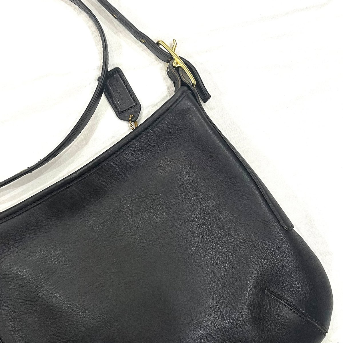 COACH】1867 USA製 オールドコーチ 本革ショルダーバッグ 斜め掛け