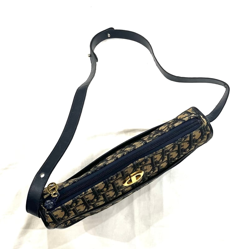 心奪われる名品。1862 【Christian Dior DIOR ディオール