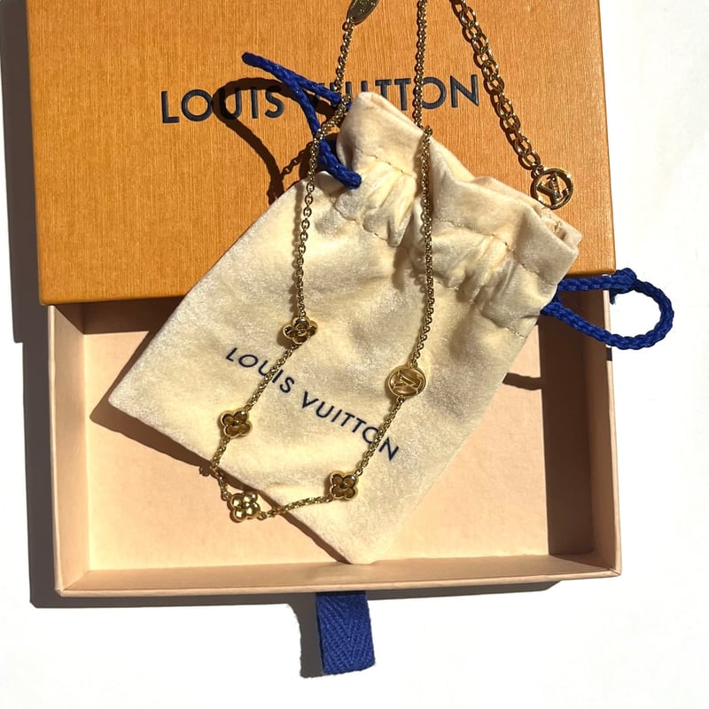 LOUIS VUITTONルイ・ヴィトン フラワー モノグラム ネックス ブランド