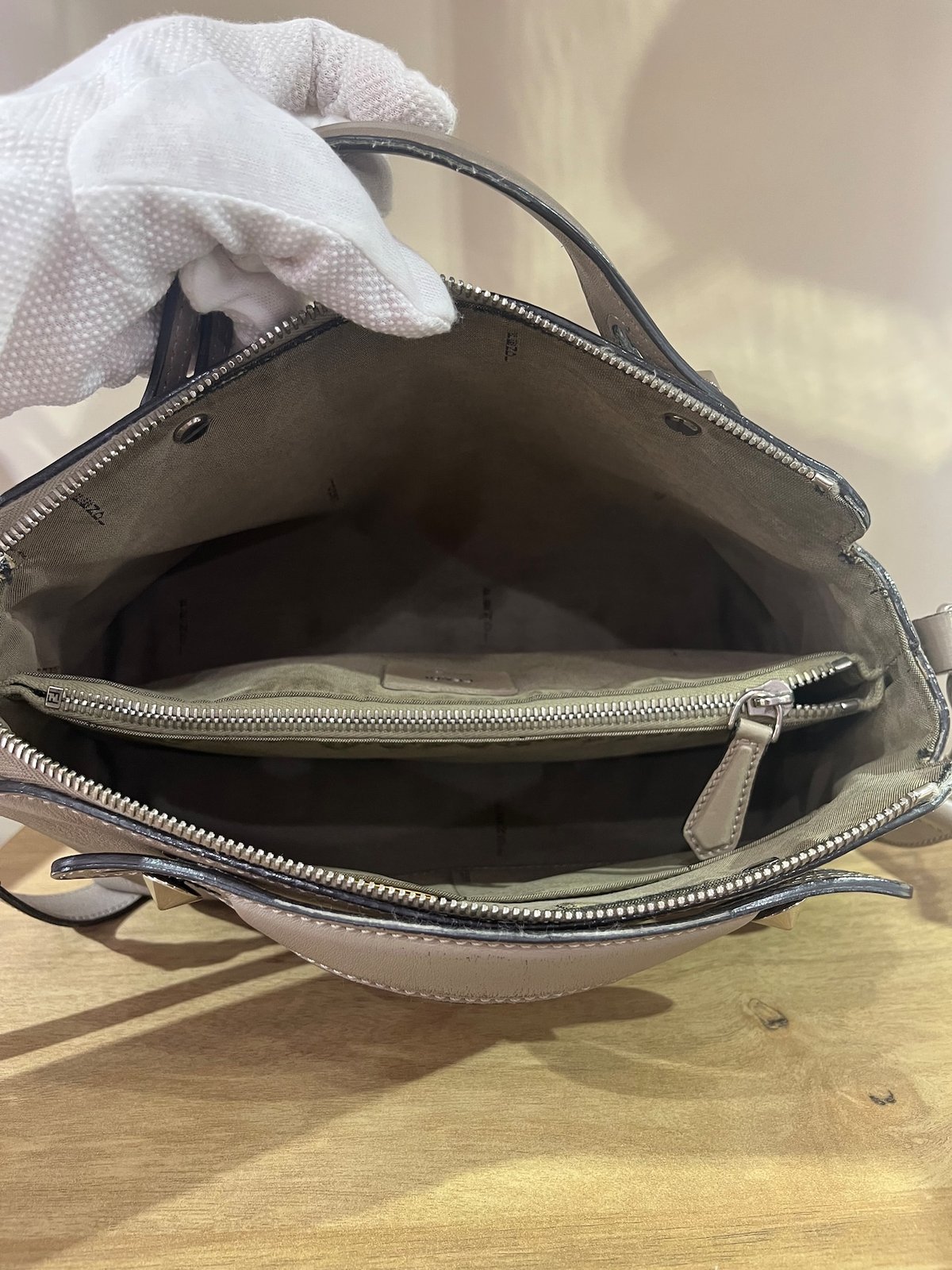 FENDI フェンディ】3way バイザウェイレザー29cmミニボストンバッグ