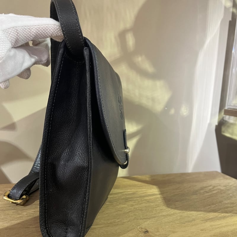 LOEWE ロエベ】ヴィンテージ 型押し本革レザー ショルダーバッグ