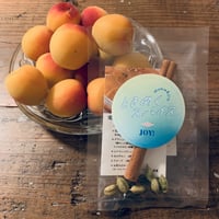 『今井真実のときめく梅しごと』特別制作　完熟梅のスパイス梅酒／梅シロップが作れる 「ときめくスパイスキット」（Mamie & Jiro）