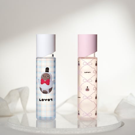 【名入れ不可】【キャップ色：PINK】LOVOTコラボデザインボトルーリボン ブルーー・オルビスユーエッセンスローション詰め替えセット