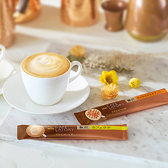 AGF ブレンディ カフェラトリースティック プレミアムギフト 2,160円