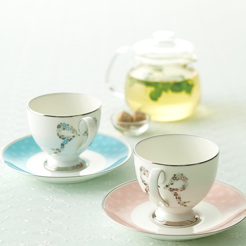 NARUMI - NARUMIのフェリシータボーンチャイナ6ピースペアコーヒーセット 未使用 NARUMI ナルミ フェリシータ コーヒーセットペア 6ピース