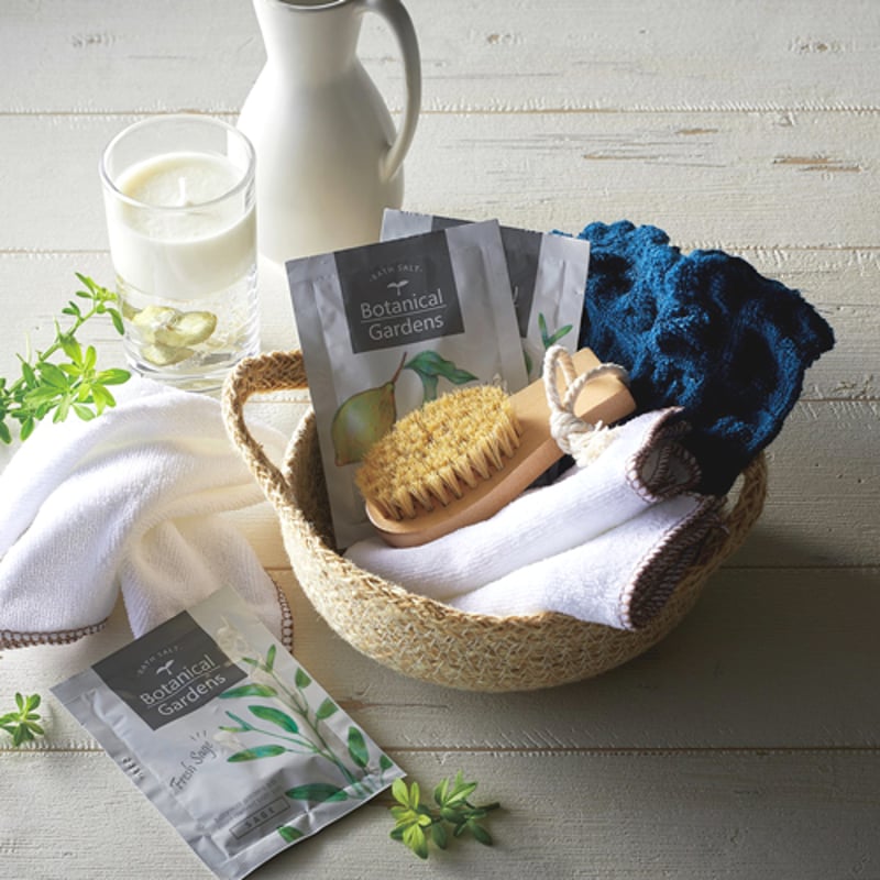 ボタニカルガーデン バスソルトセット 2,200円 | 贈答品のまつや