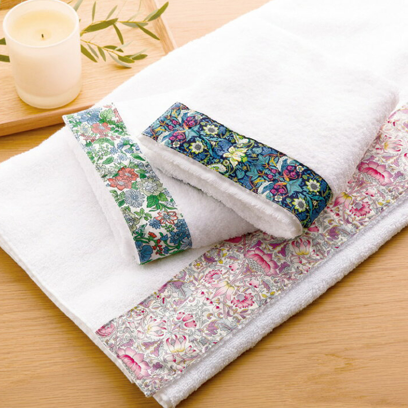 prima rosette using by LIBERTY FABRICS (プリマロゼッタ