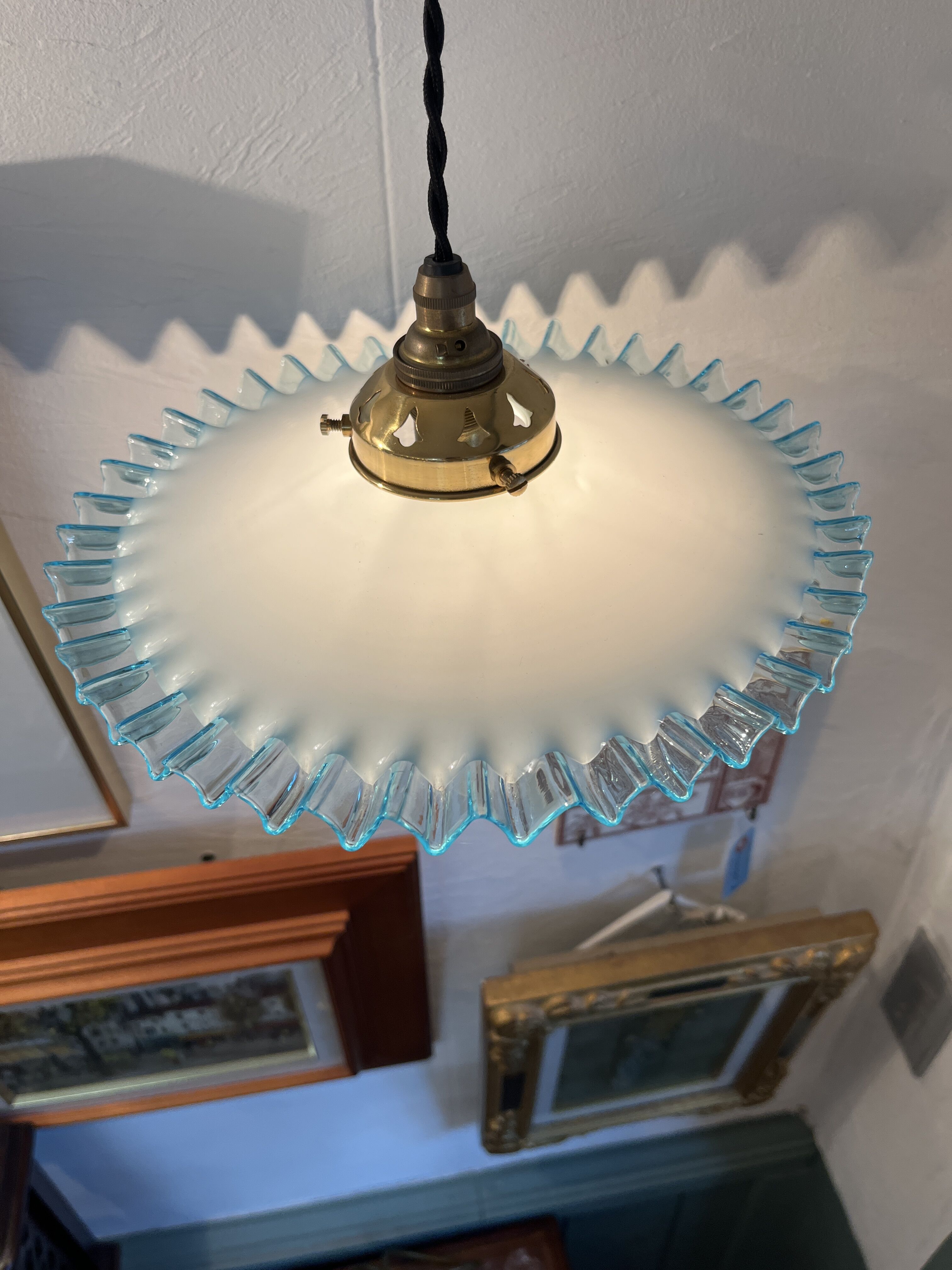 アンティークシェード | WINDSOR ANTIQUES & ANTIQUE SHOP BARON