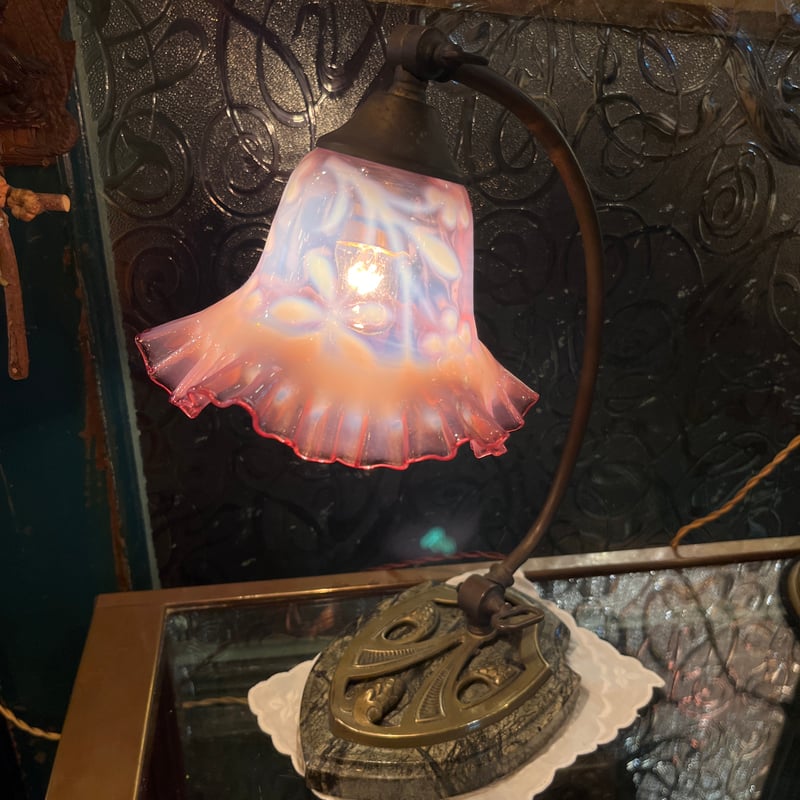 WINDSOR ANTIQUES & ANTIQUE SHOP BARON