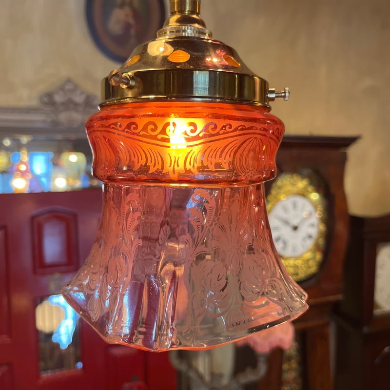 WINDSOR ANTIQUES & ANTIQUE SHOP BARON