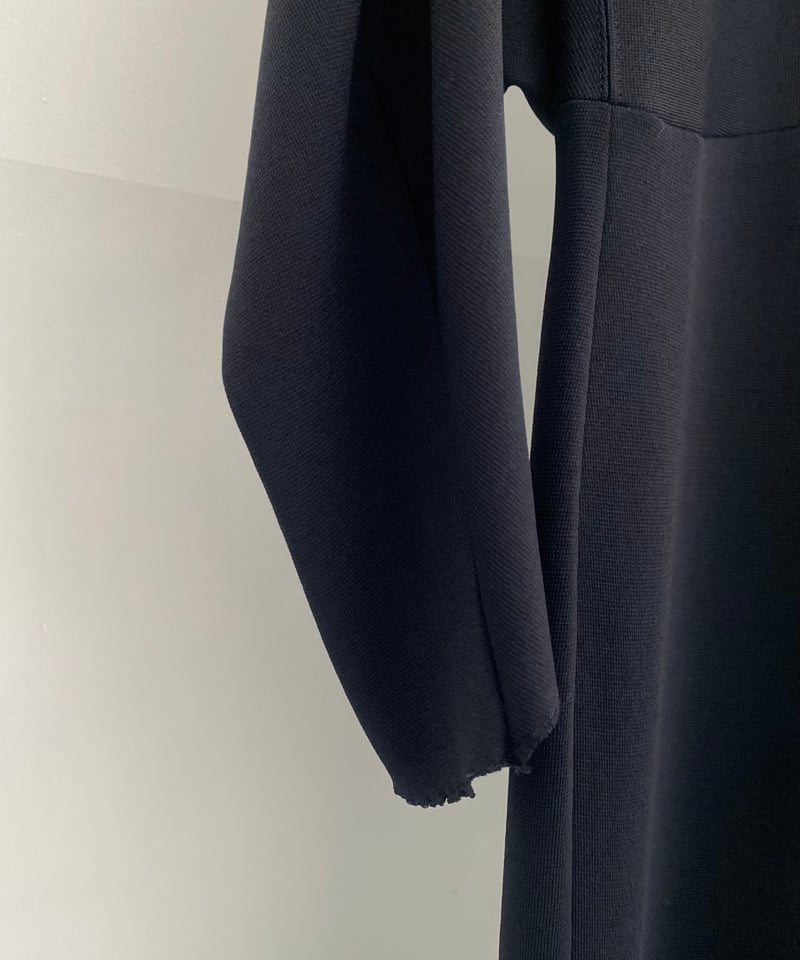 Mame Kurogouchi】Milano Ribbed Deep V-Neck Dres