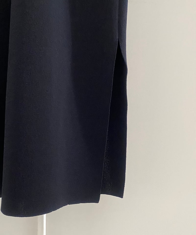 Mame Kurogouchi】Milano Ribbed Deep V-Neck Dres 