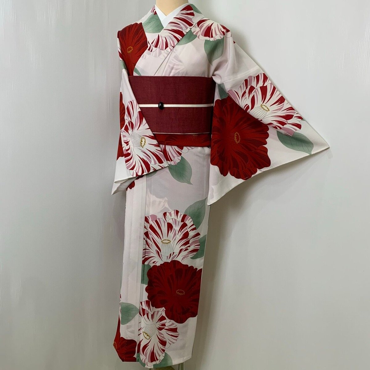 新品 定価¥41800 撫松庵 セオアルファ 浴衣 大椿 えらう 新品 定価¥41800 撫松庵 セオアルファ 浴衣 大椿 えらう