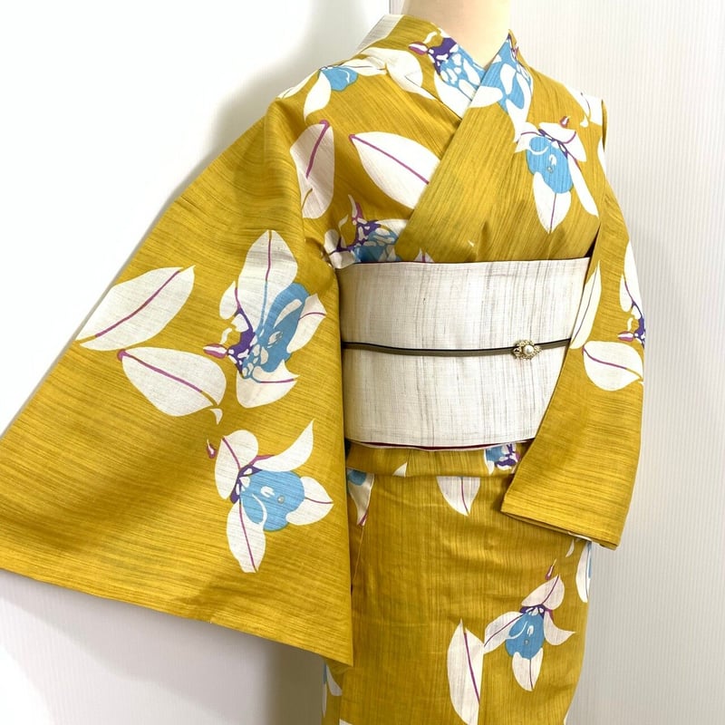 【新品】浴衣　黄色　綿麻絽　イクスコレクション iks collection イクスコレクション 綿浴衣 手捺染 切り絵モダン