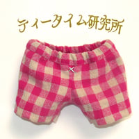 Mサイズ　チェックのおズボン　ピンク