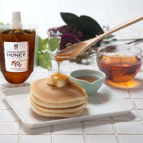 コーヒー原生林の花から採れた完熟「生」はちみつ 「COFFEE FOREST HONEY」（RAISE WORLD）