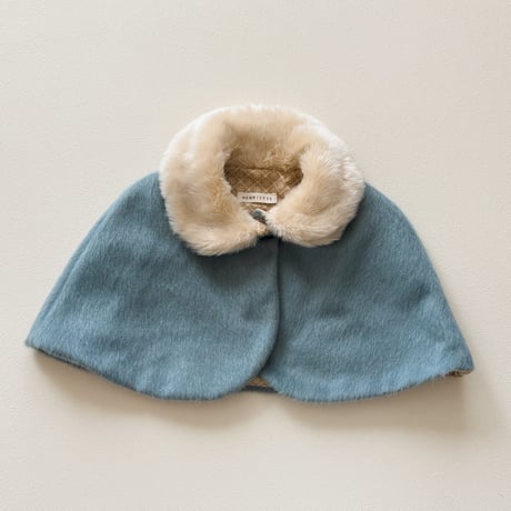 Shaggy wool poncho 《tweedia》