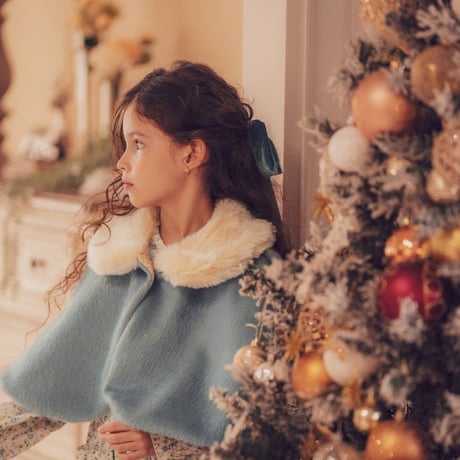 Shaggy wool poncho 《tweedia》