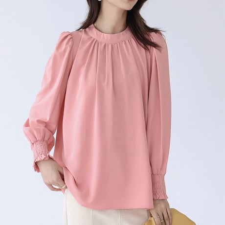 胸元ギャザーブラウス上品バルーンスリーブ