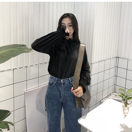 上品映え  レディースTシャツ  フリル  長袖  スリム  トップス