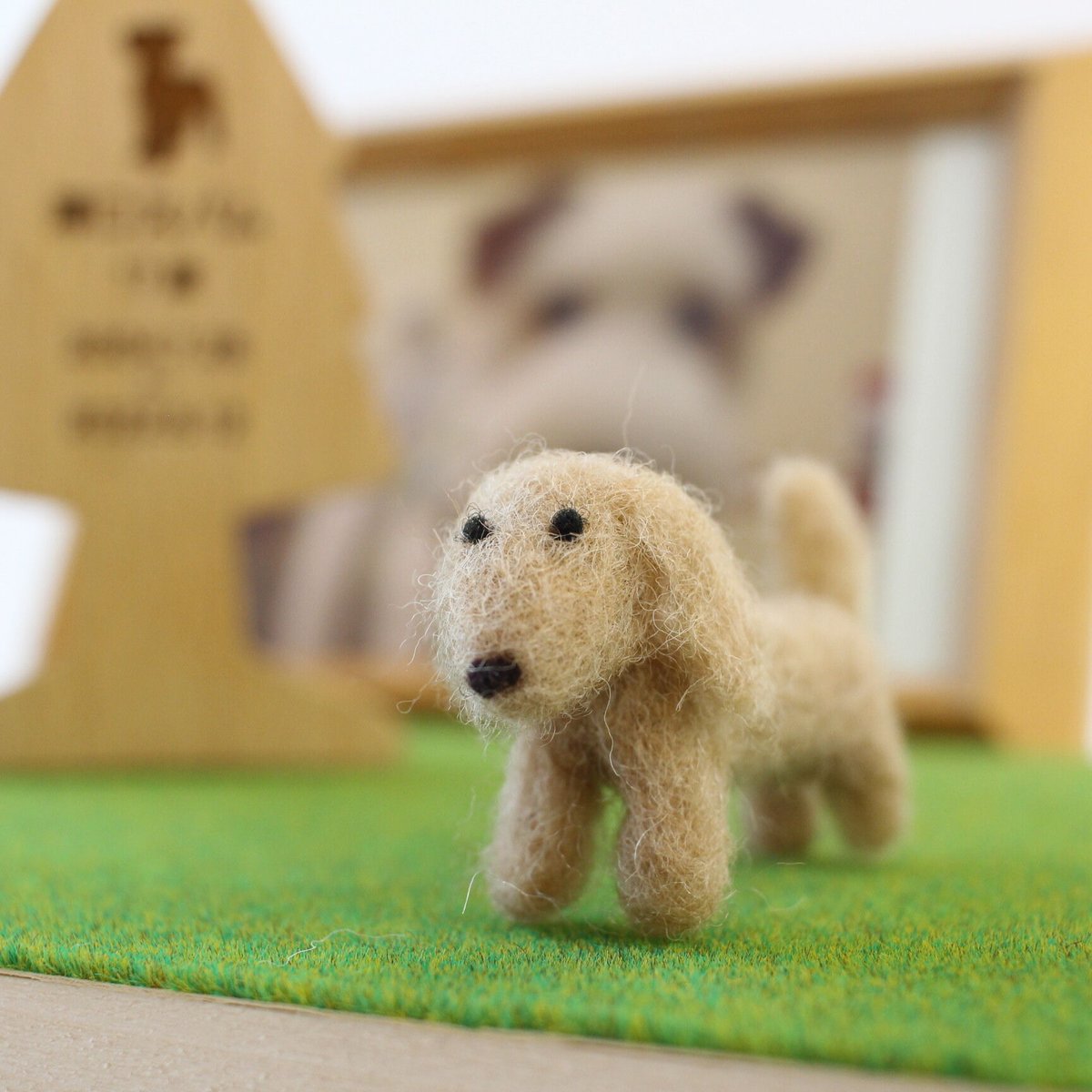 ひめまるペット用御仏壇　ミニチュアダックス　名入れ 大好きなわんこ・ミニチュアダックスフンド | シンプルなおうち