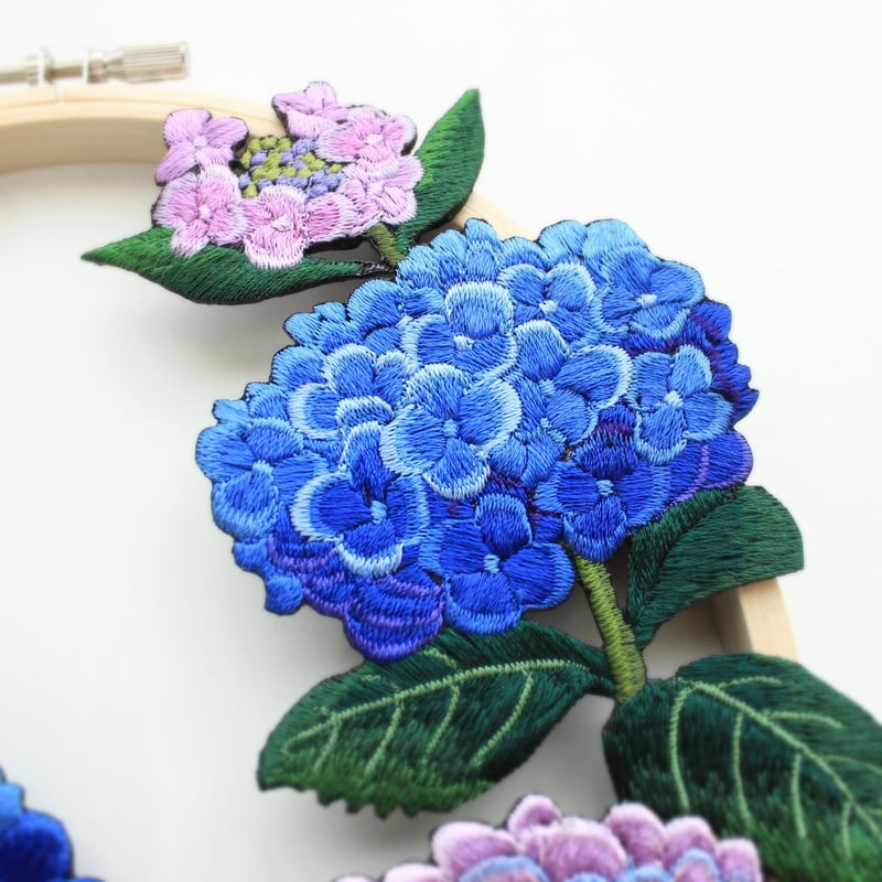 紫陽花の刺繍リース | ami embroidery