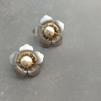 【BLEU FUMÉ】GB13SE（イヤリング）／GB13SP（ピアス）