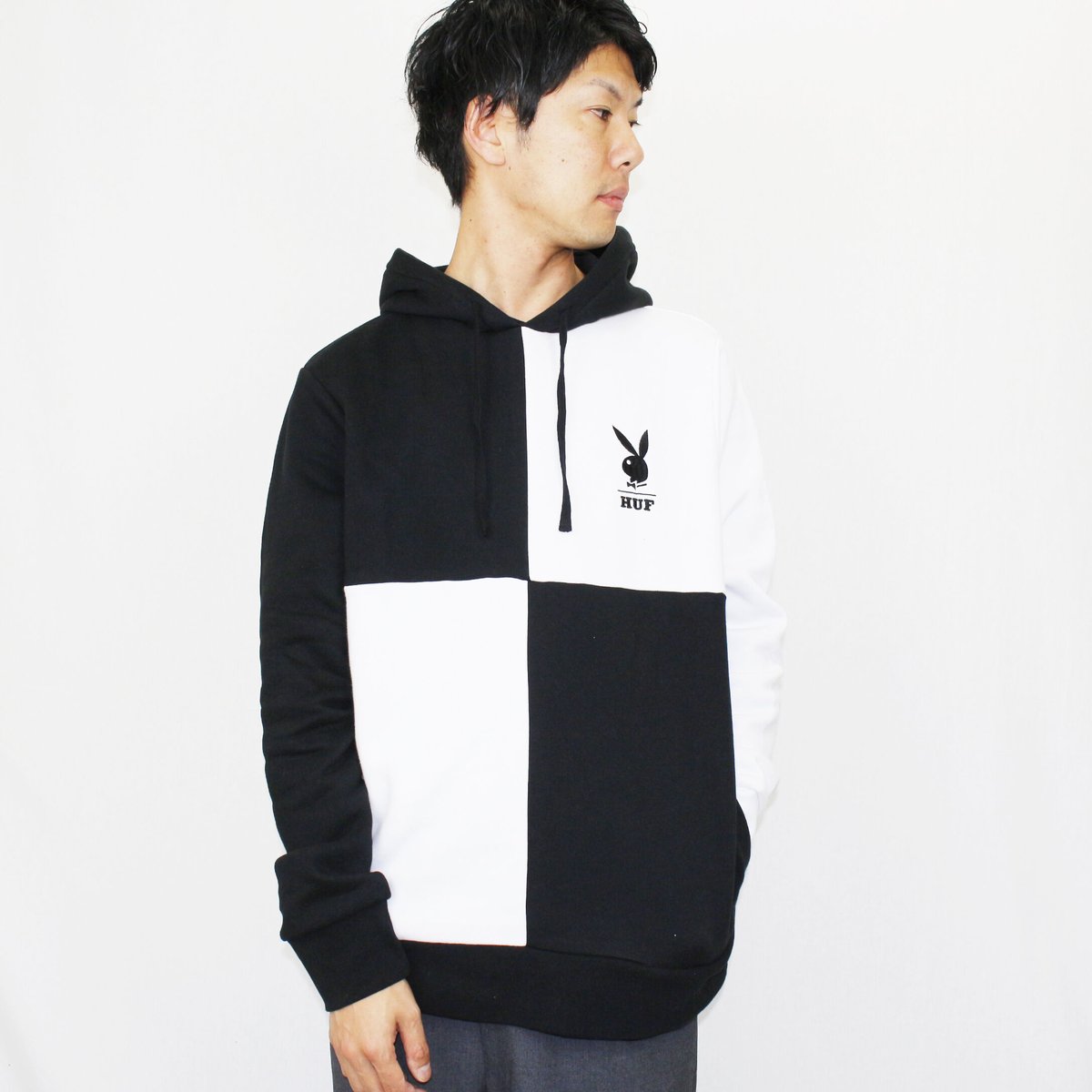 51-10094 ハフ×プレイボーイ ブロック切替 プルオーバーPK HUF×PLAYBOY