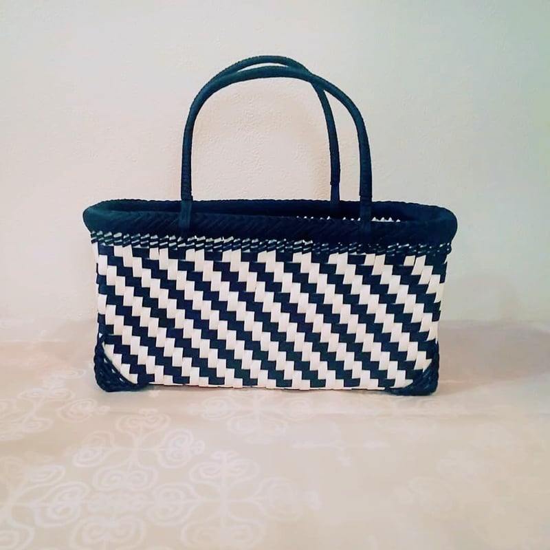 網代編みバッグS(white&black) | SHOP-hotaru35 網代編みバッグS(white&black) | SHOP-hotaru35