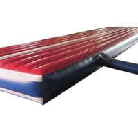 エアトランポリン(長10m×幅3m×高0.4m)