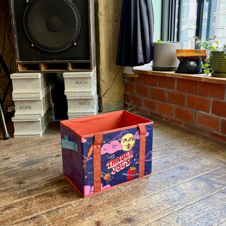 NEW “TRADER JOE’S / STAND-UP COLLAPSIBLE GROCERY BOX"
