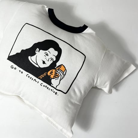 moka "doll doll / CUSHION"