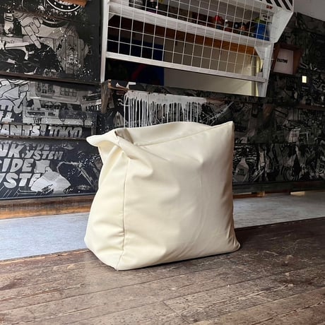 USED VINYL LEATHER BIG CUSHION