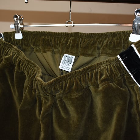COMFORTABLE REASON "Velvet Trousers"
