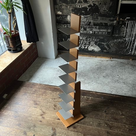 USED WOODEN & METAL MAGAZINE RACK