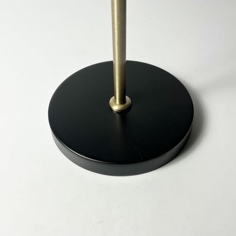 USED METALLIC ADJUSTABLE DESK LAMP