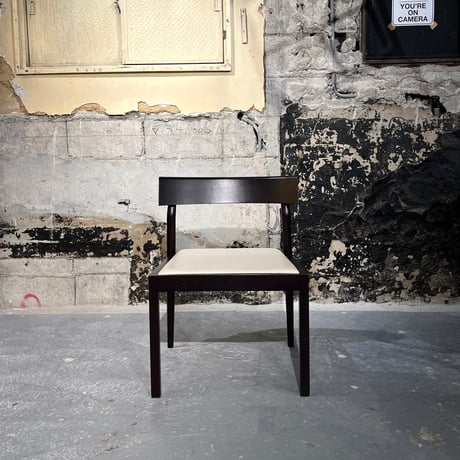JAPAN USED “FRANCE BED” WOODEN FRAME VINYL LEATHER CHAIR