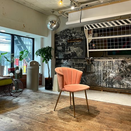 USED STEEL LEG FABRIC CHAIR