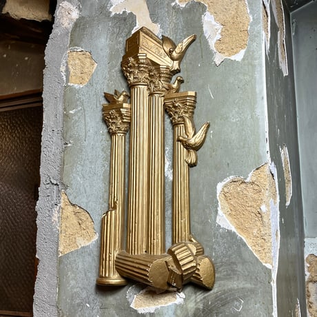 VINTAGE WALL ART OBJECT