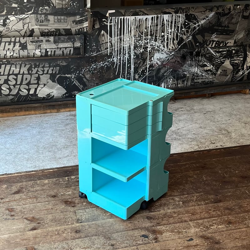 USED “B-LINE / BOBY WAGON” DESIGNED BY JOE COLO