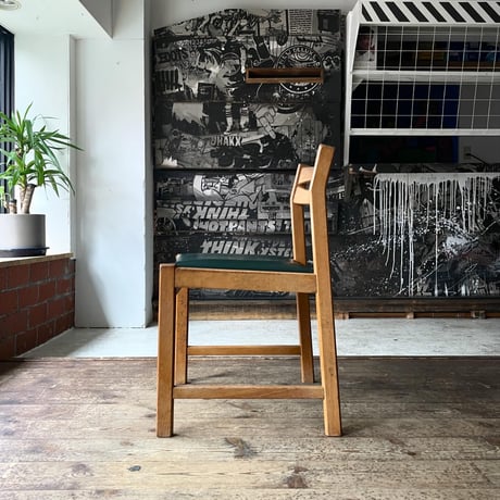 VINTAGE 70'S WOODEN CHAIR