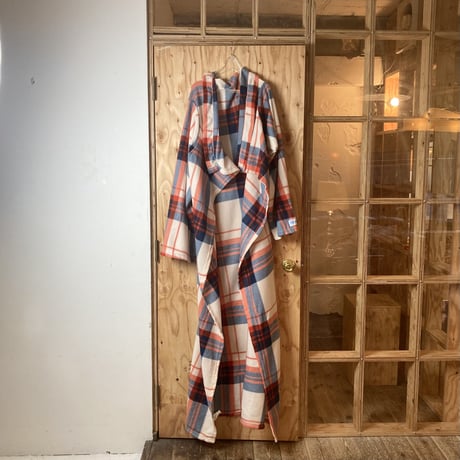 SNUGGIE BLANKET