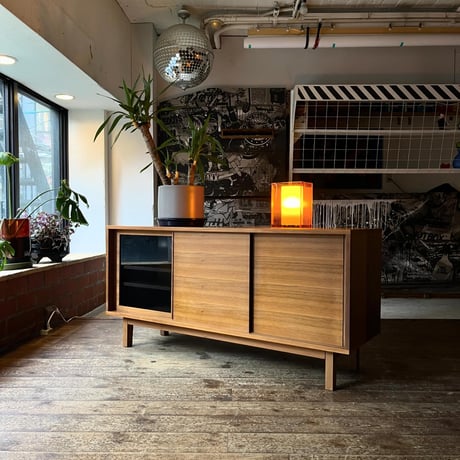 USED WOODEN SIDE BOARD