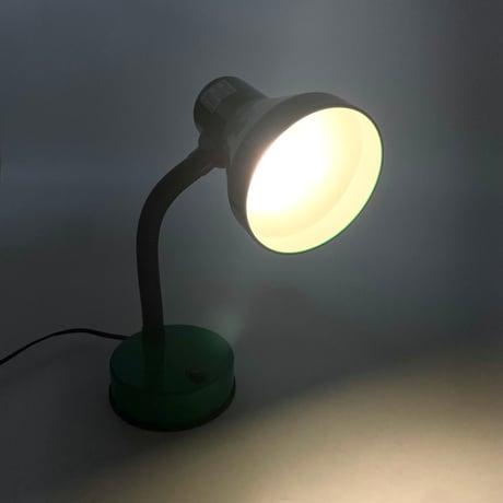 USED “YAMAZEN” STEEL TABLE LAMP